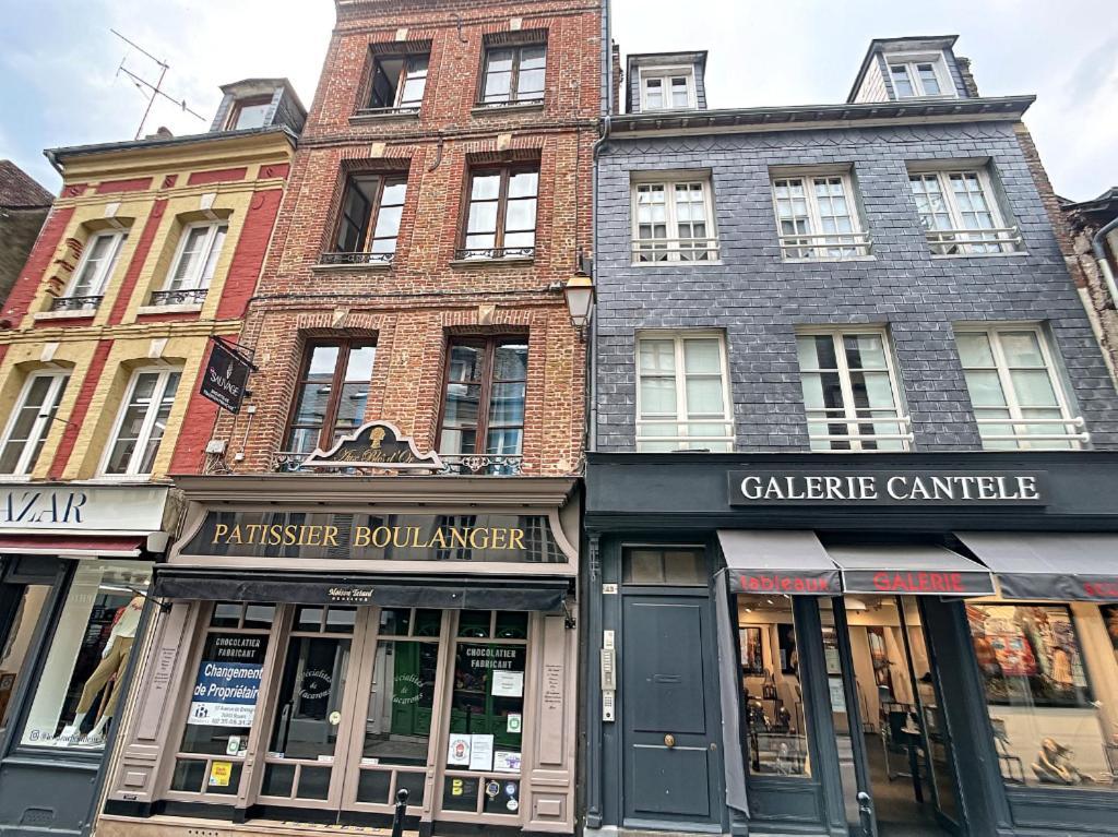 Le Coeur Du Centre Historique Refait A Neuf Apartment Honfleur Luaran gambar